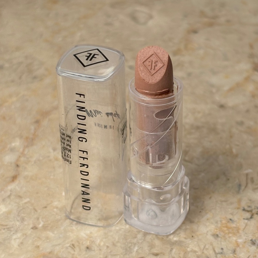 Finding Ferdinand Mini Lipstick Au Naturel Nude Matte Travel Size‎ 0.04oz